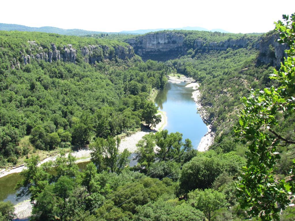 Camping Les Chenes Chauzon Exteriör bild