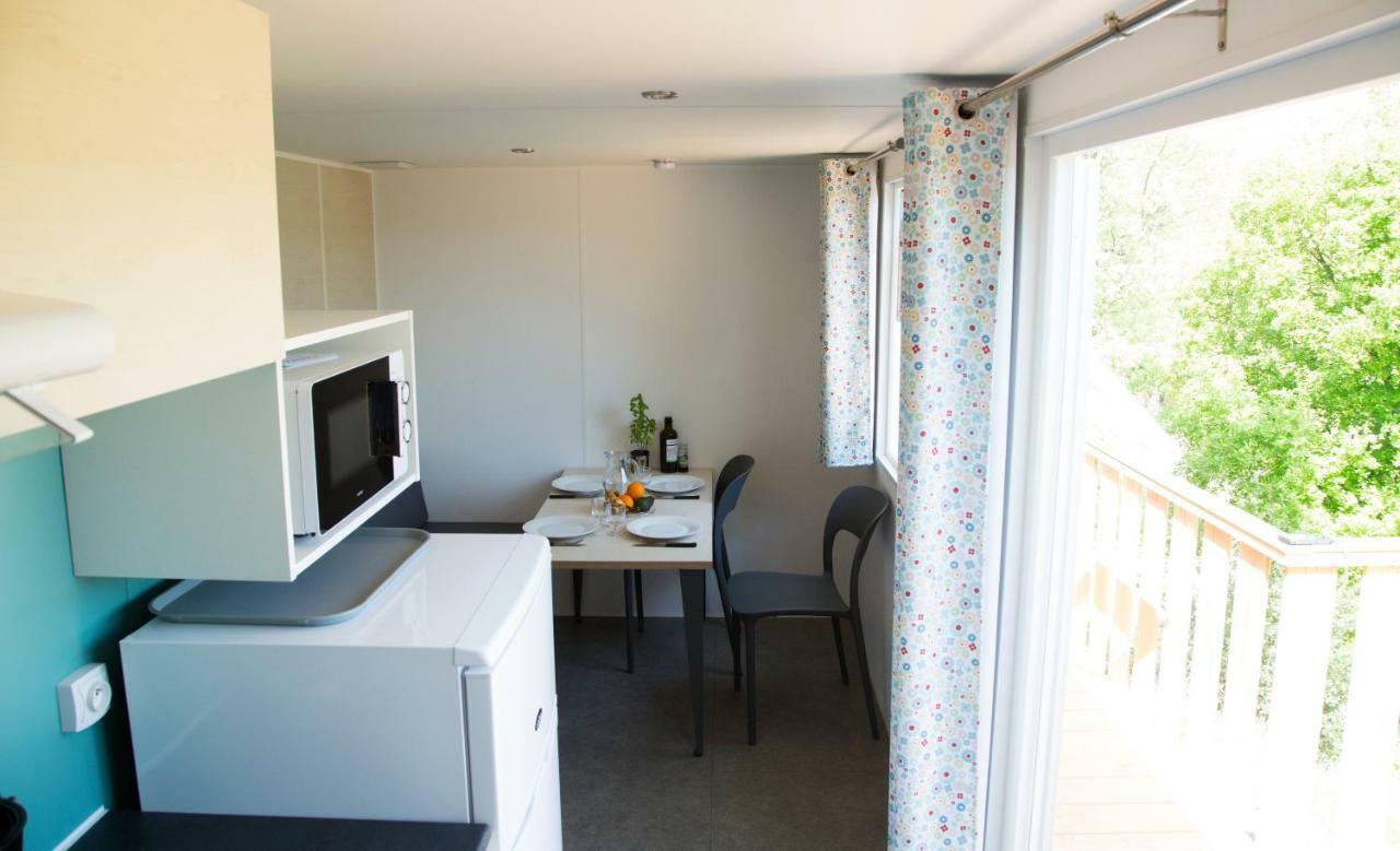 Camping Les Chenes Chauzon Exteriör bild